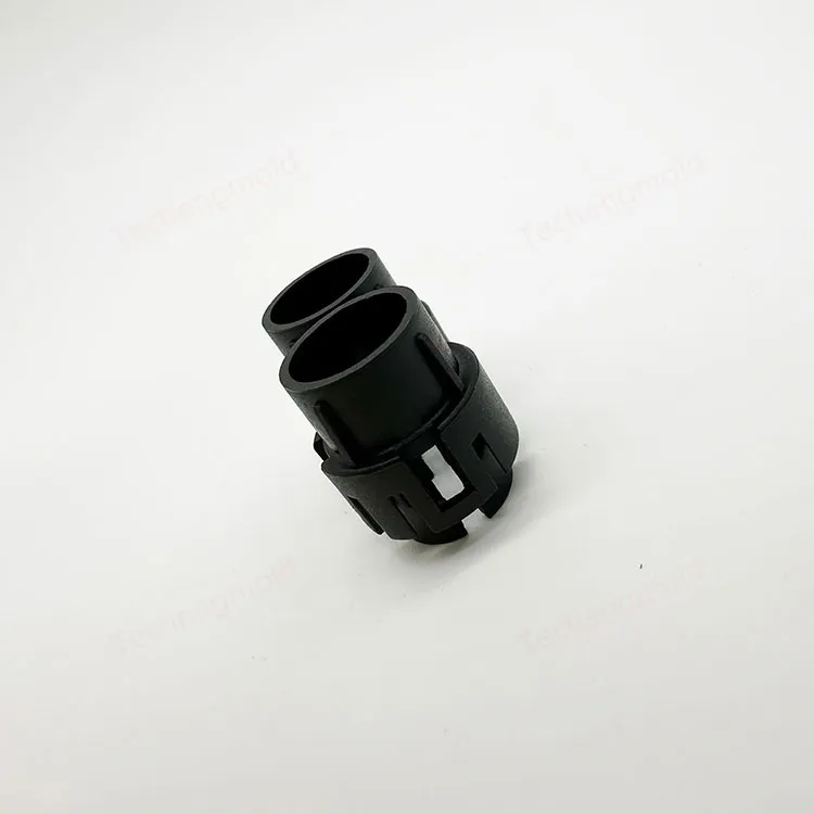 特诚科技PEEK精密注塑件实拍 1